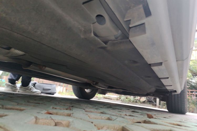 林肯 冒险家 2023款 2.0T 两驱尊享版局部细节9002