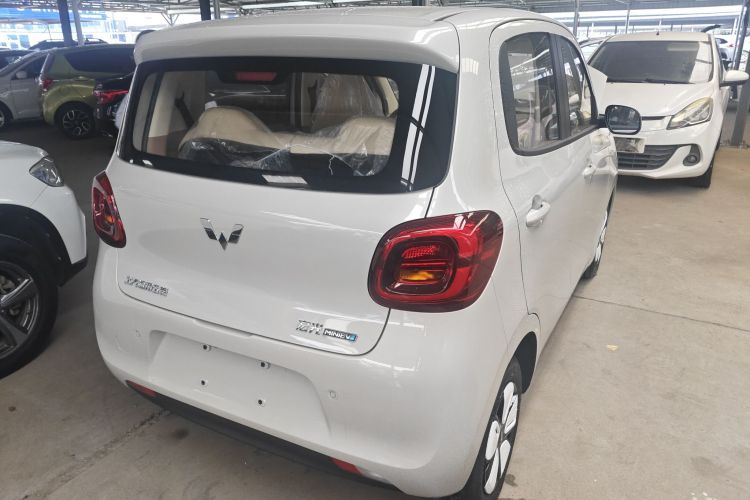 五菱汽车 宏光MINIEV 2025款 四门版 进阶款车身外观7