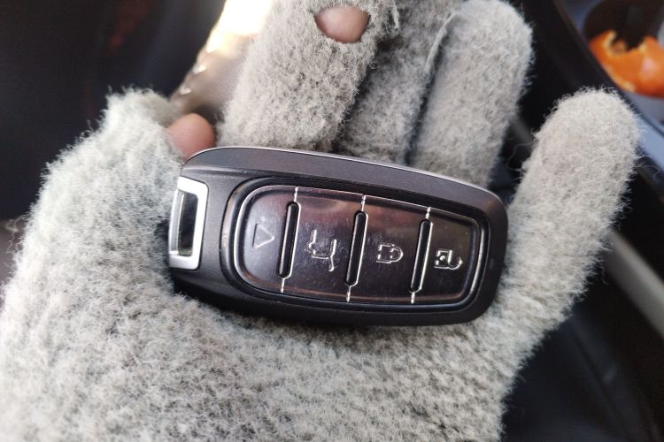 比亚迪 秦PLUS 2023款 冠军版 DM-i 55KM领先型中控内饰11