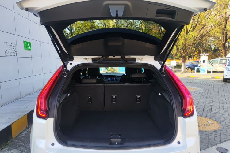 凯迪拉克XT4 2021款 28T 两驱技术型局部细节23