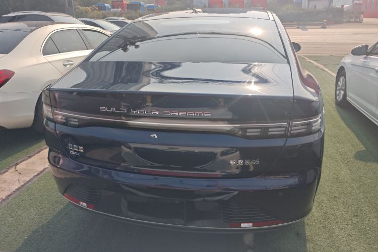 比亚迪 驱逐舰05 2024款 荣耀版 DM-i 55KM 豪华型车身外观6