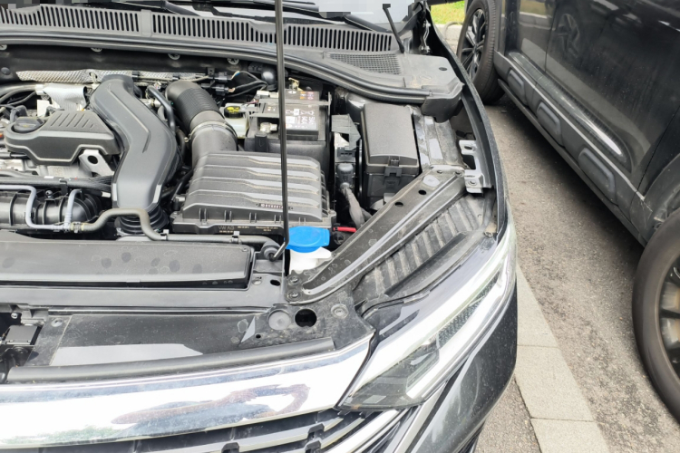 大众 速腾 2023款 300TSI DSG超越版局部细节9007