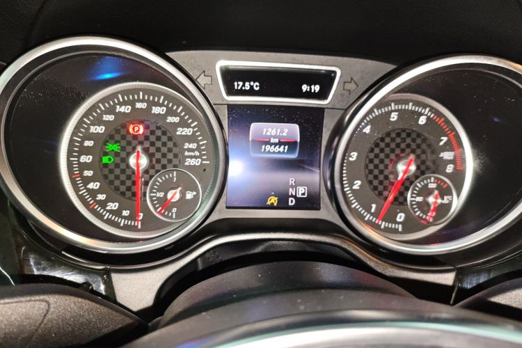 奔驰GLE级（平行进口） 中控内饰14