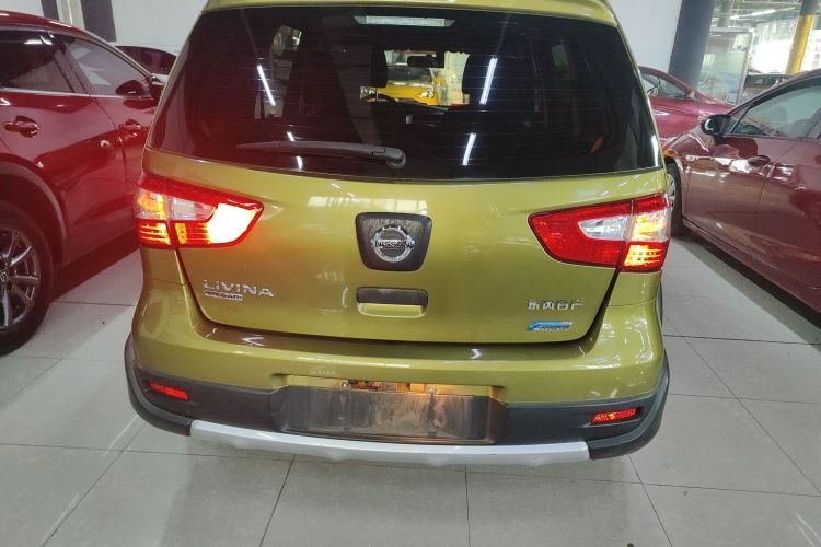 日产 骊威 2013款 劲锐 1.6XL CVT舒适版车身外观6