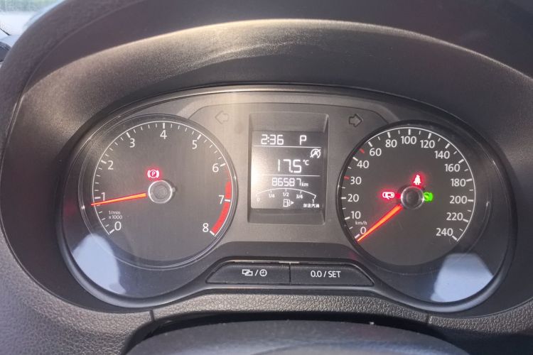 大众 Polo 2018款 1.5L 自动安驾型中控内饰14