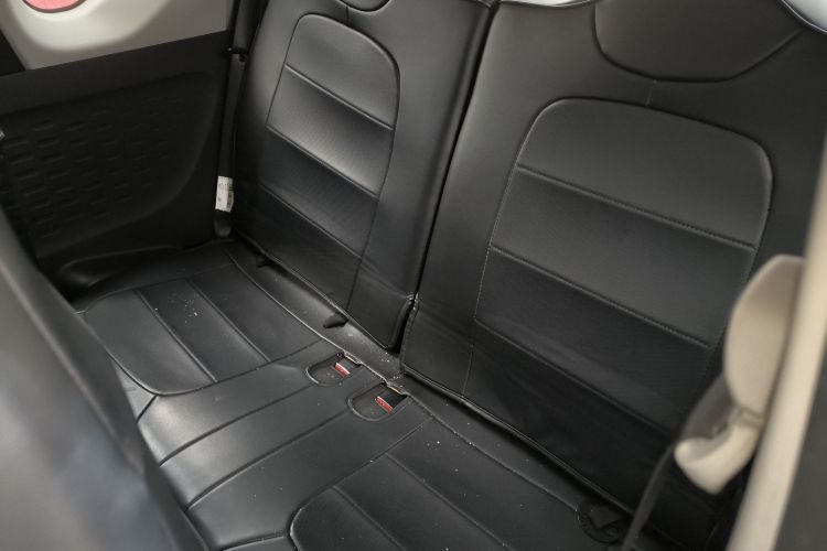 五菱汽车 宏光MINIEV 2020款 自在款 三元锂中控内饰21