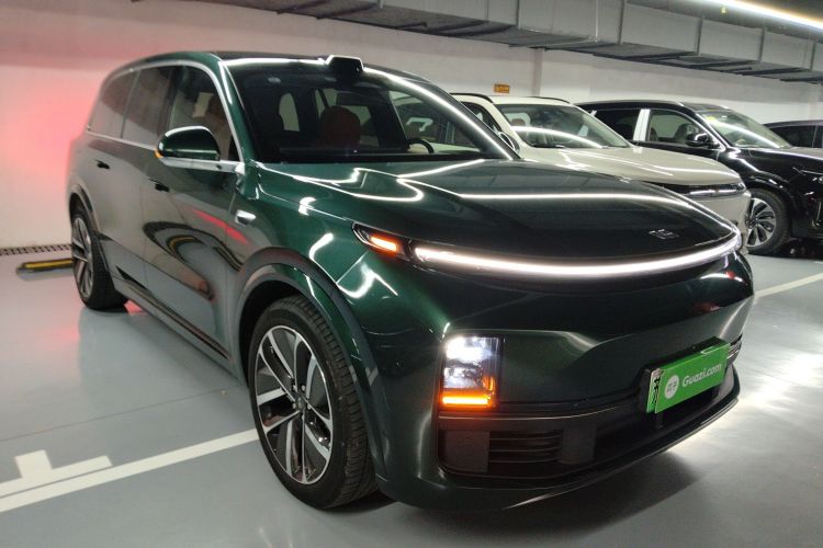 理想汽车 理想L9 2024款 Ultra车身外观3