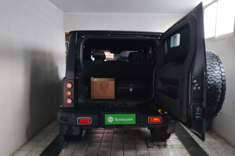 212 T01 2025款 2.0T 长风中控内饰23