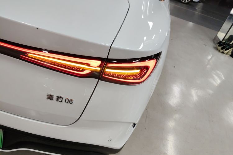 比亚迪 海豹06新能源 2024款 DM-i 80KM豪华型车身外观9