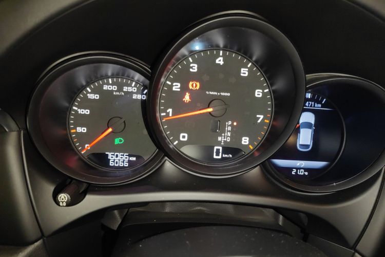 保时捷 2020款 Macan 2.0T中控内饰14