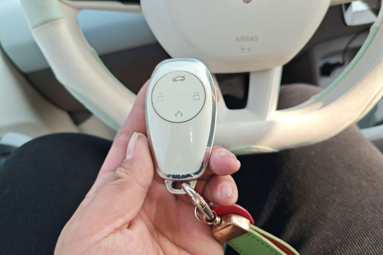 零跑汽车 零跑T03 2024款 403舒享版中控内饰11