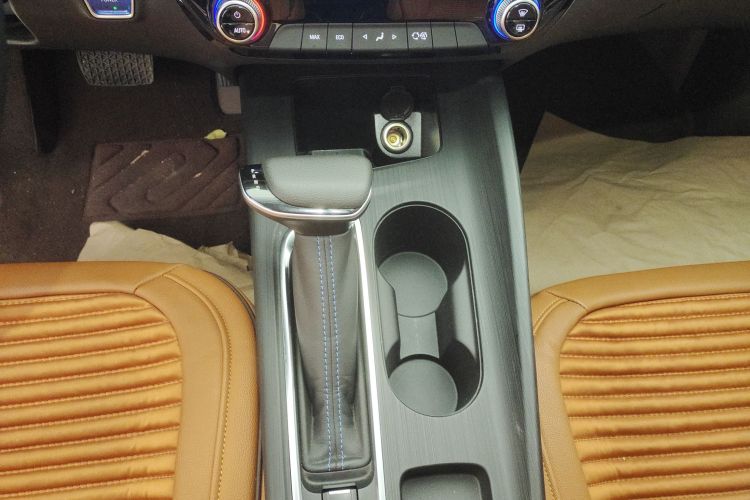 别克 微蓝6 2024款 450km 越享版 PLUS中控内饰18