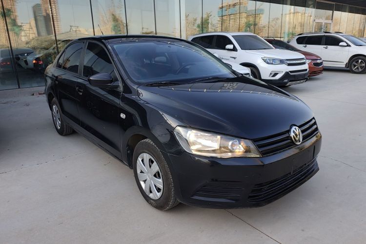 大众 捷达 2015款 1.4L 手动时尚型车身外观3