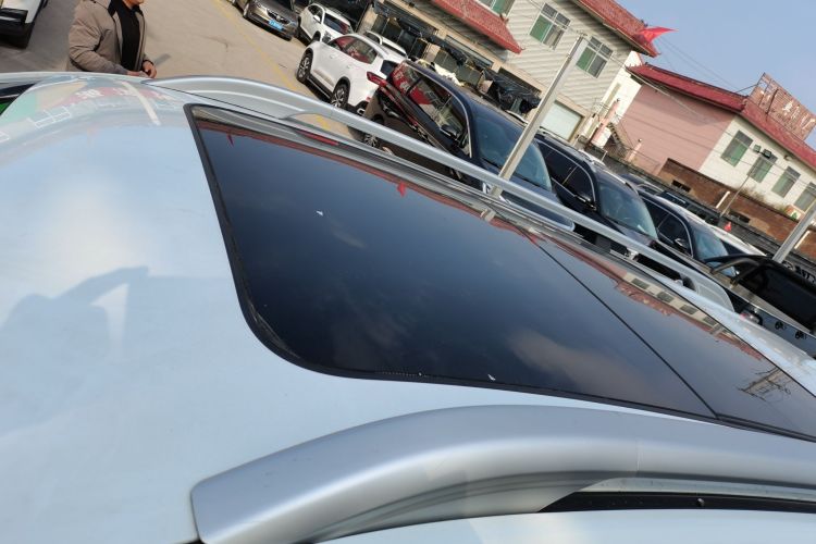 荣威RX8 2018款 30T 智联网两驱至尊版局部细节57