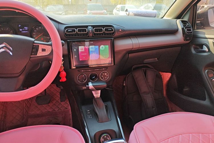 雪铁龙C3-XR 2019款 230THP DCT ORIGINS百年臻享版局部细节16