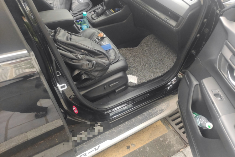 本田CR-V 2024款 240TURBO 两驱锋尚版 5座局部细节9005