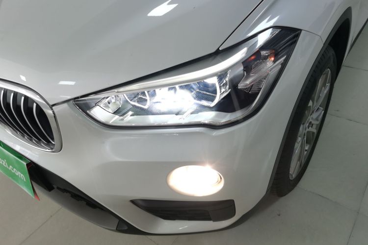 宝马X1 2019款 sDrive20Li 领先型车身外观36