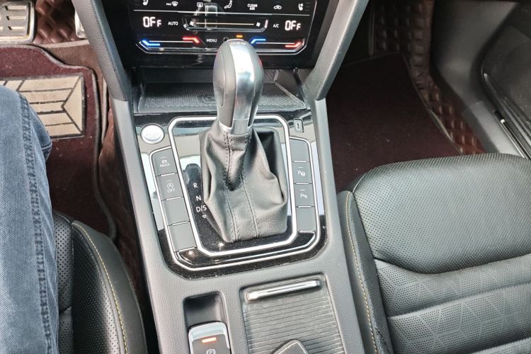 一汽-大众CC 2021款 330TSI 上市特别版局部细节18