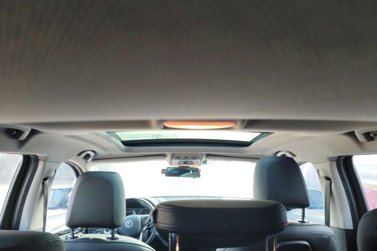 宝马X2(进口) 2019款 sDrive20i M越野套装 国VI中控内饰22