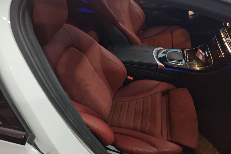 奔驰C级 2021款 C 260 星耀臻藏版局部细节41