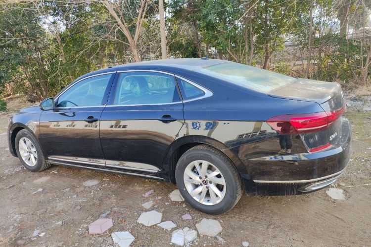 大众 帕萨特新能源 2025款 430PHEV 混动商务版车身外观6003