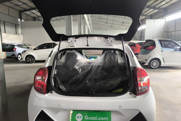 江铃集团新能源 易至EV2 2026款 PLUS+ 舒适型机舱底盘23