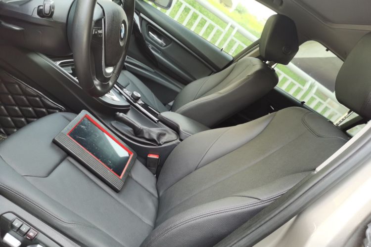 宝马3系 2016款 316Li 时尚型局部细节19