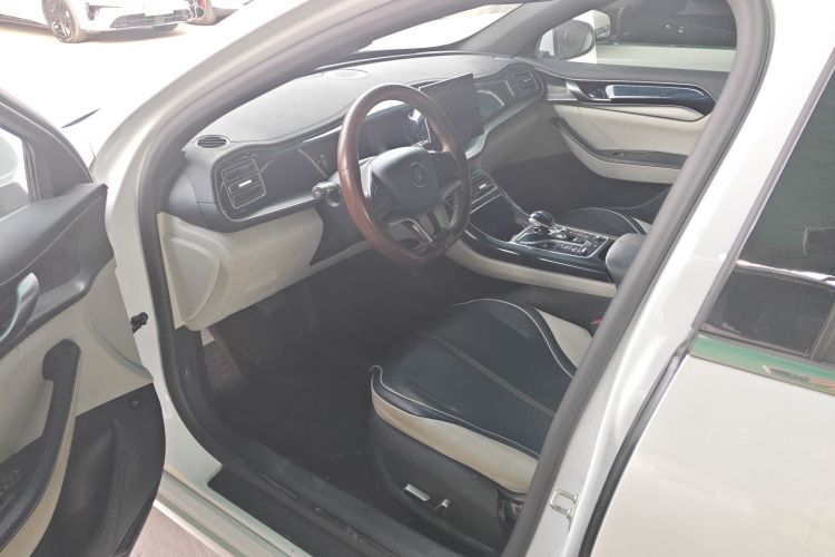 比亚迪 秦PLUS 2021款 EV 510KM 出行版中控内饰20