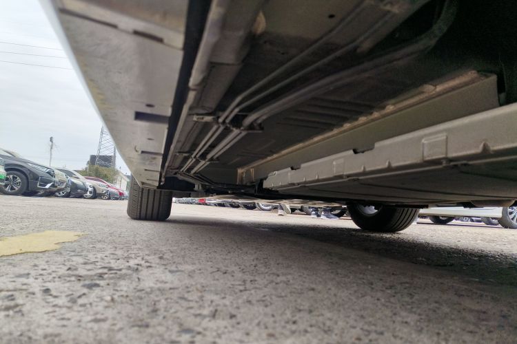 比亚迪 秦PLUS 2024款 荣耀版 DM-i 55KM领先型局部细节9002