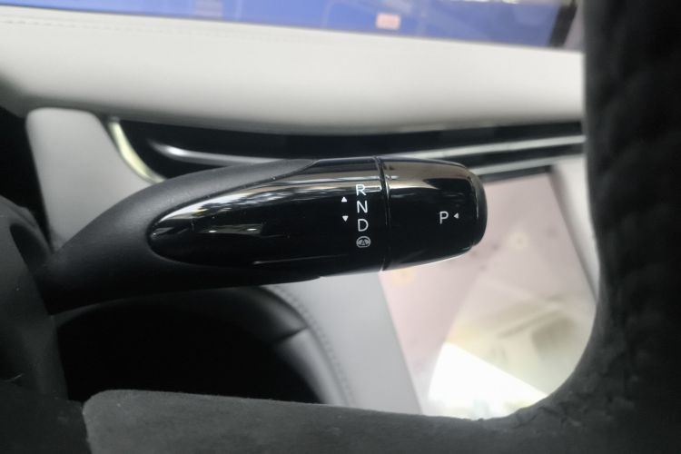 智己汽车 智己LS7 2023款 90kWh Elite后驱版局部细节18