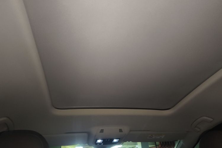 大众 威然 2022款 330TSI 豪华版中控内饰22