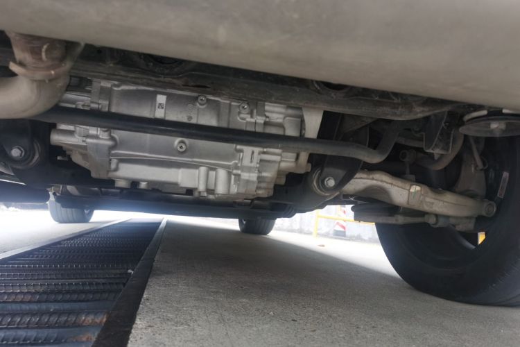 鸿蒙智行 问界M7 2024款 1.5T 后驱Plus版 5座局部细节9009