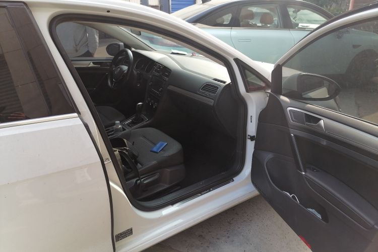 大众 高尔夫 2018款 1.6L 自动舒适型局部细节9005