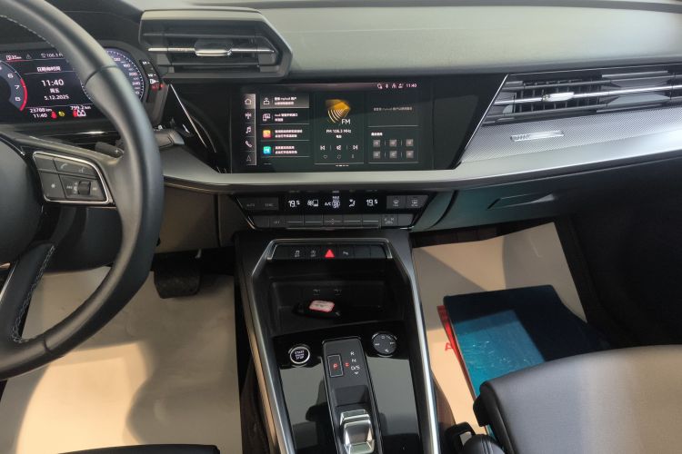 奥迪A3 2023款 改款 A3L Limousine 35 TFSI 时尚运动型局部细节16