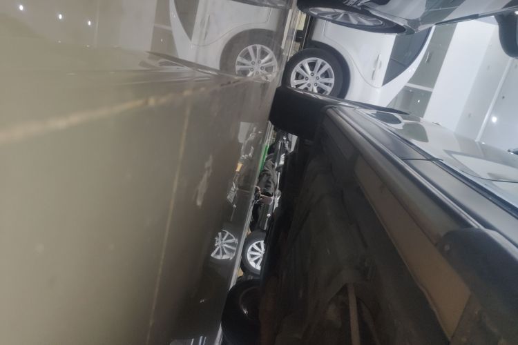 丰田 汉兰达 2012款 2.7L 两驱7座豪华版局部细节9002