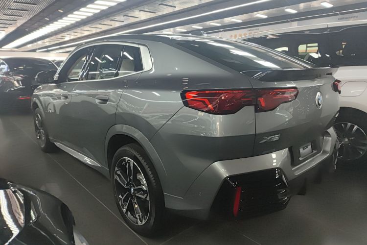 宝马X2(进口) 2024款 sDrive25i M运动套装车身外观6003