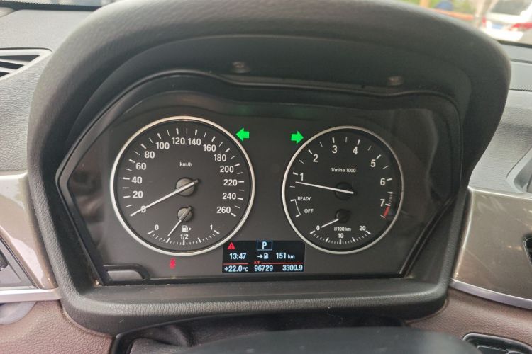 宝马X1 2018款 xDrive20Li 尊享型局部细节14