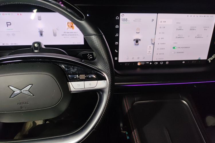 小鹏P7 2024款 P7i 550 Pro中控内饰16