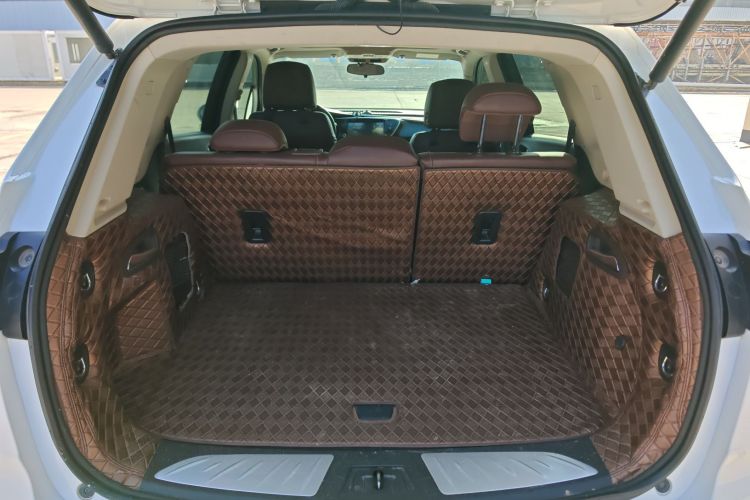 别克 昂科威 2020款 28T 四驱精英型机舱底盘23