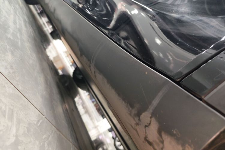 特斯拉 Model Y 2021款 Performance高性能全轮驱动版局部细节9001