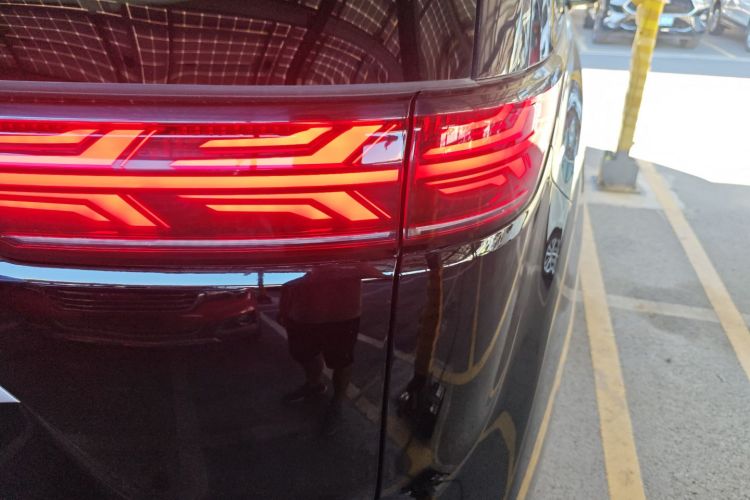 腾势D9 2024款 DM-i 1050 尊享型车身外观6001