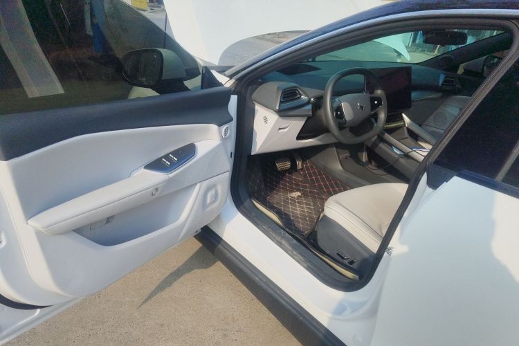 ARCFOX极狐 极狐 阿尔法S5 2024款 560MAX 185kW中控内饰20