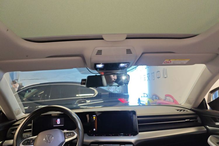 大众 2024款 凌渡L 280TSI DSG炫辣版局部细节22