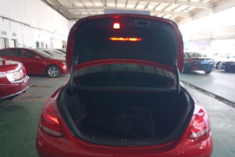 奔驰C级 2017款 改款 C 180 L 时尚型运动版机舱底盘23