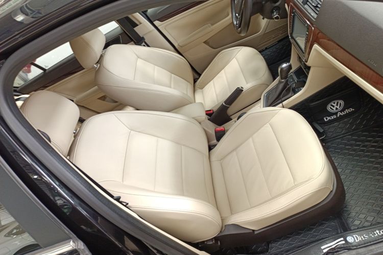 大众 朗逸 2015款 1.6L 自动舒适版中控内饰41