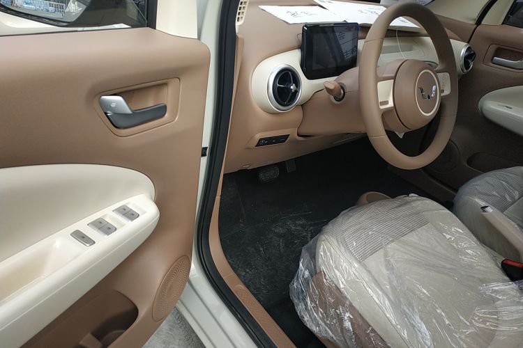 五菱汽车 宏光MINIEV 2025款 四门版 进阶款中控内饰20