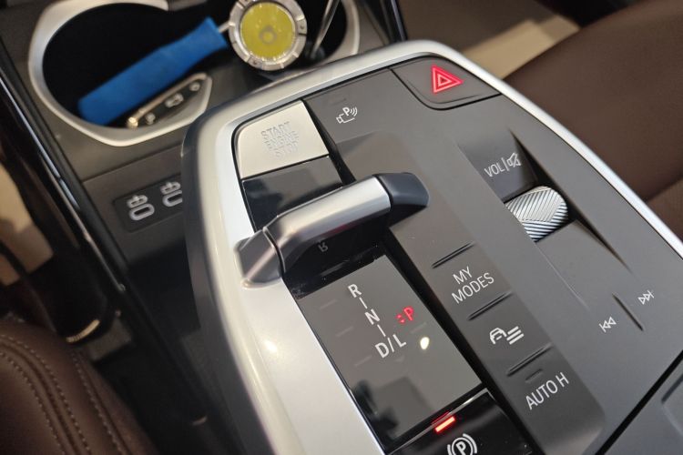 宝马X1 2024款 sDrive25Li M运动套装中控内饰18