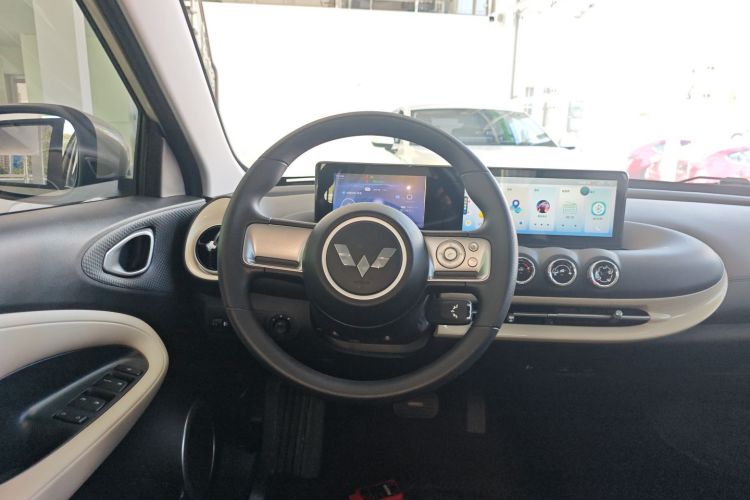 五菱汽车 五菱缤果 2023款 333km 快享款局部细节13