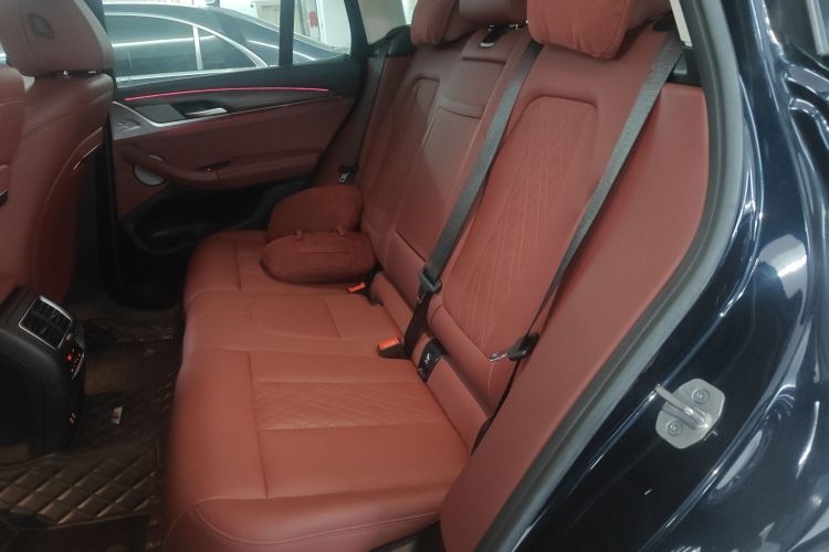 宝马X3 2022款 xDrive30i 领先型 M曜夜套装中控内饰21