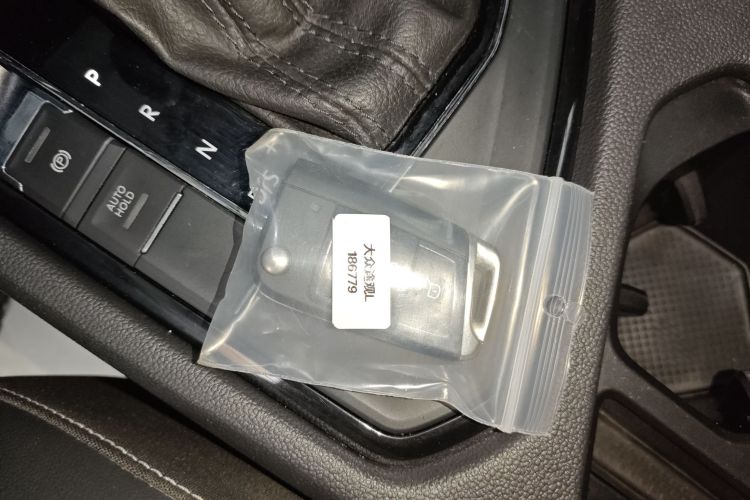 大众 途观L 2021款 330TSI 自动两驱R-Line越享版中控内饰11